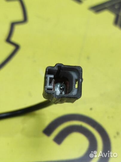 Датчик ABS задний правый Nissan Primera TP12