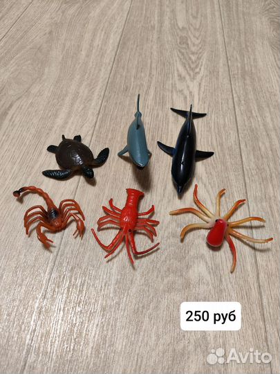 Фигурки животных - домашние, насекомые, морские