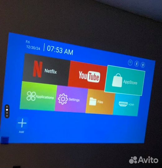 Мини проектор новый