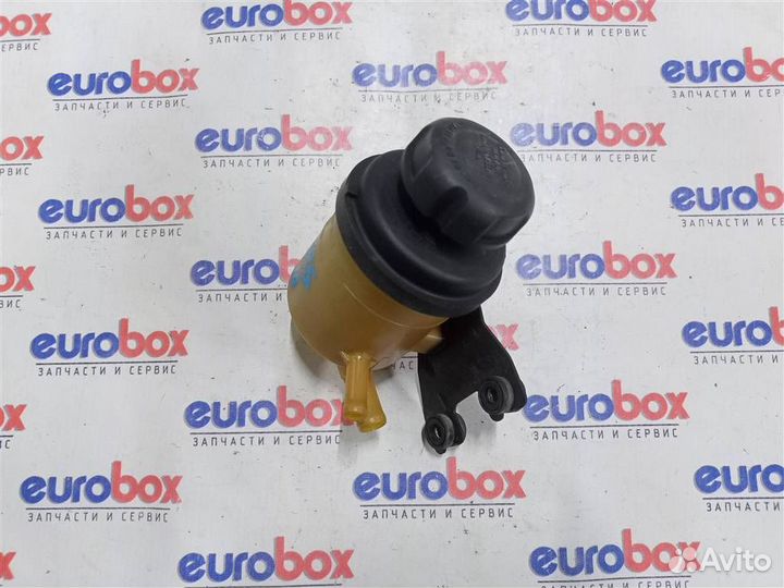 Бачок гидроусилителя Hyundai Solaris 2010