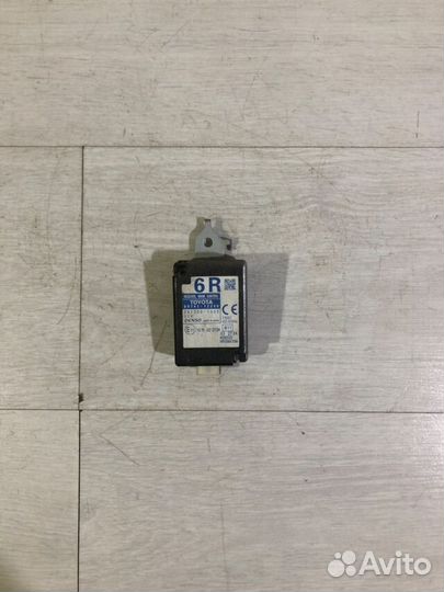 Блок управления центральным замком toyota corolla