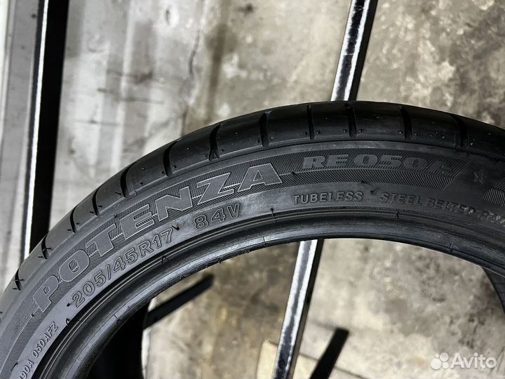 Bridgestone Potenza RE050A 205/45 R17 84V