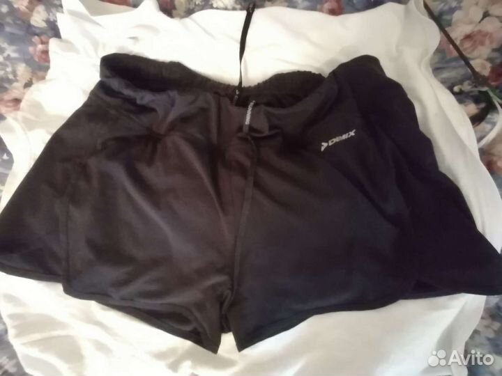 Шорты спортивные женские