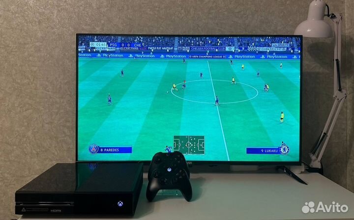 Xbox One 2 геймпада+490 игр