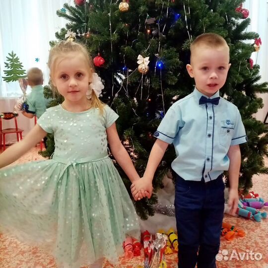 Платье на девочку