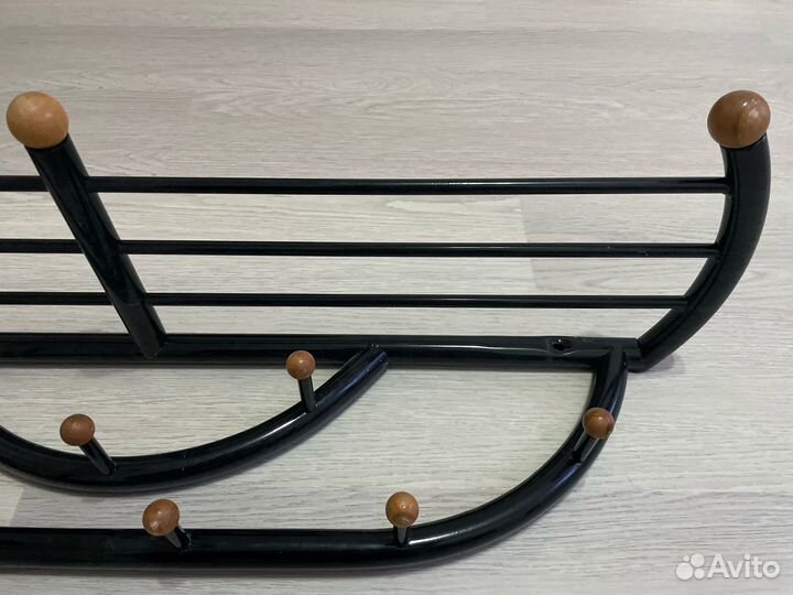 Вешалка настенная бу