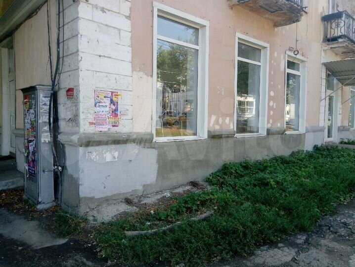 Помещение 170 м² на перекрёстке Кирова-Вольская