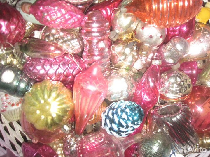 Красивые стеклянные советские елочные игрушки