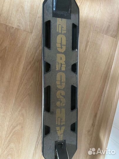 Трюковой самокат tech team horoshy