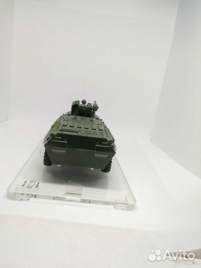Модель бтр-80а 1/43