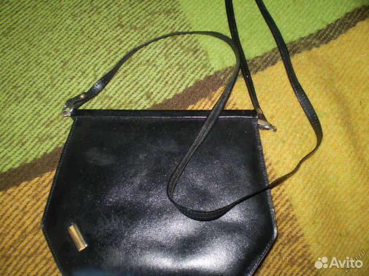 Крошечная сумочка