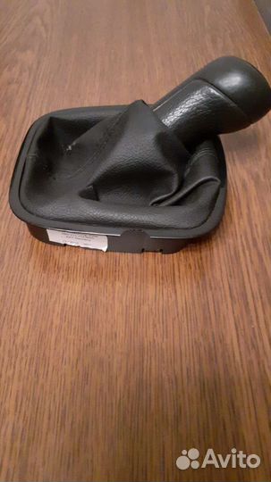 Ручка МКПП с чехлом Volkswagen Polo