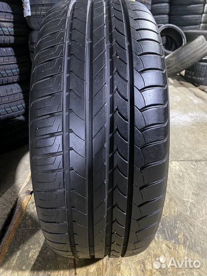 Goodyear EfficientGrip 255/45 R20 101Y
