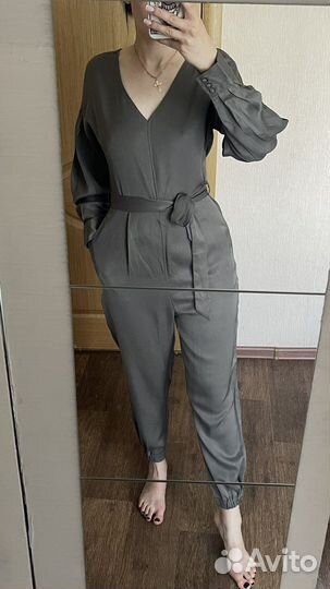 Комбинезон женский