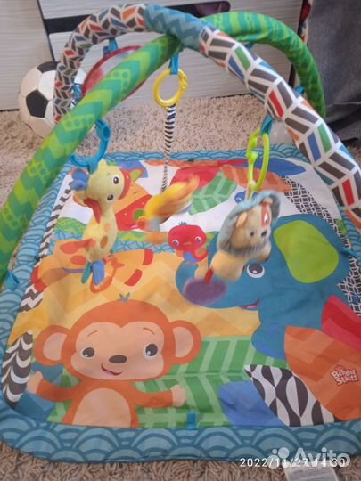 Развивающий коврик