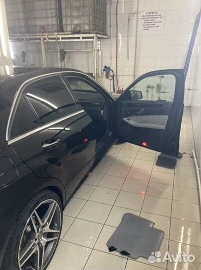 Mercedes-Benz E-класс 3.5 AT, 2011, 292 000 км