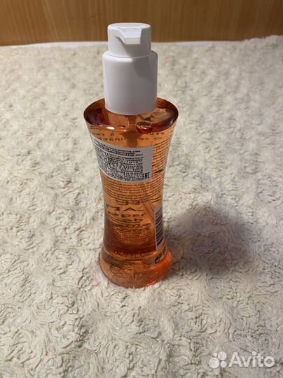 Payot Очищающий гель Gel Demaquillant D'Tox