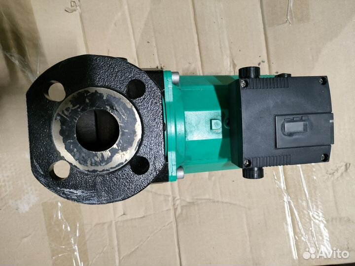 Насос Wilo TOP S 40/15