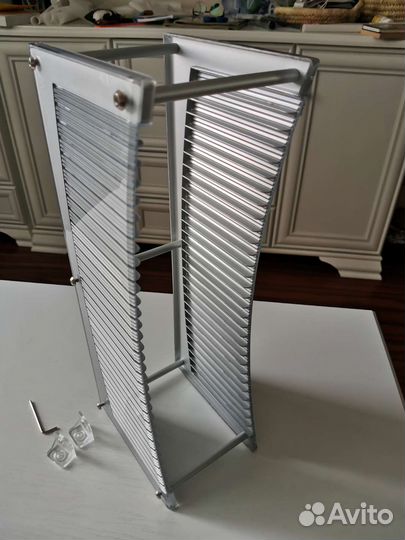 Подставка для дисков