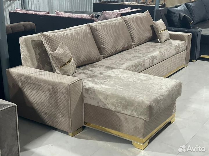 Угловой диван