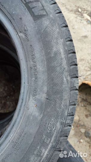 Michelin MXE Green 235/65 R17