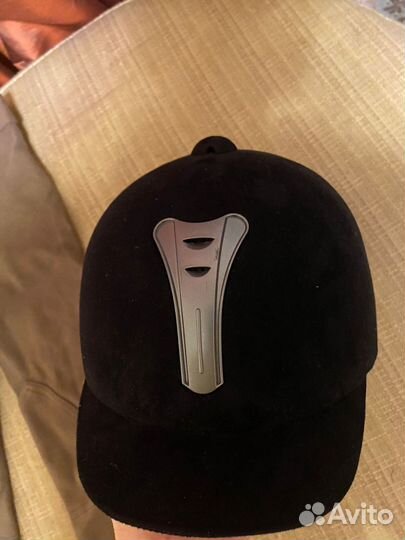 Шлем для конного спорта