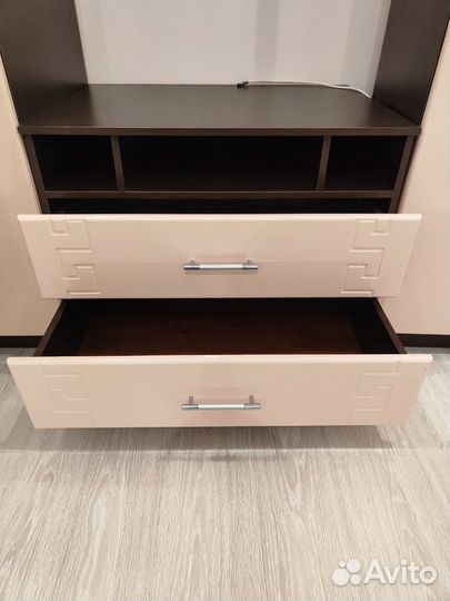 Тумба под тв