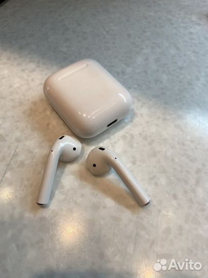 Наушники Apple Airpods 1