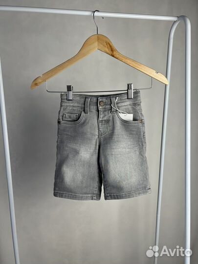 Джинсовые шорты на мальчика новые
