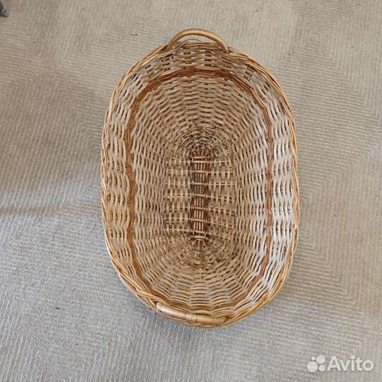 Корзина плетеная