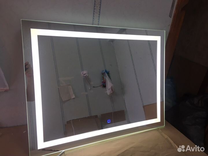 Зеркало в ванную с подсветкой