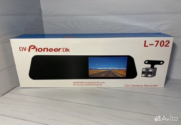 Зеркало видеорегистратор с камерой заднего вида