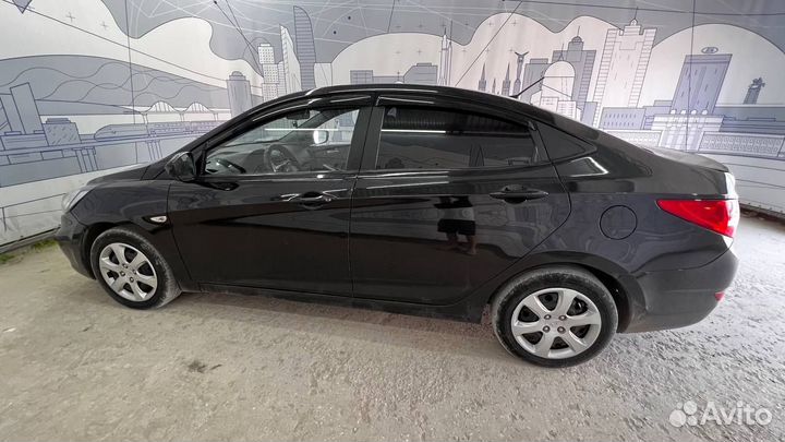 Hyundai Solaris 1.6 AT, 2014, 210 000 км