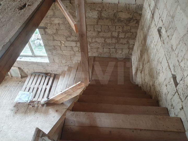 Дом 220,1 м² на участке 7 сот.