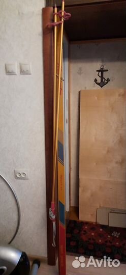 Лыжи беговые 190 см., пластиковые и лыжные палки