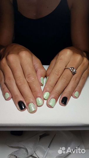 Маникюр и педикюр