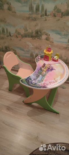 Стол и стул детский