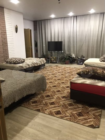 2-к. квартира, 98 м², 2/2 эт.