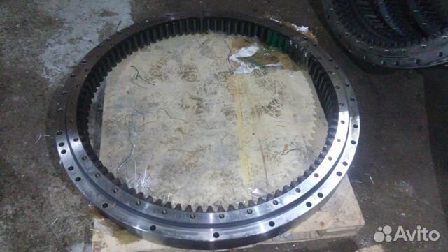 Круг поворота Вольво EC 250