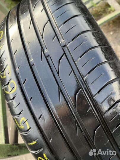 Continental ContiPremiumContact 2 215/65 R16