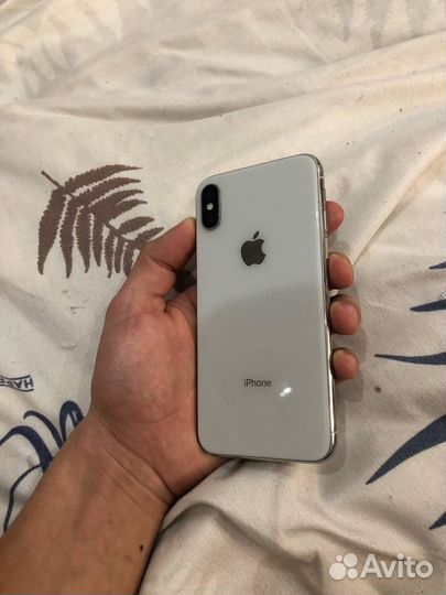 iPhone X, 64 ГБ