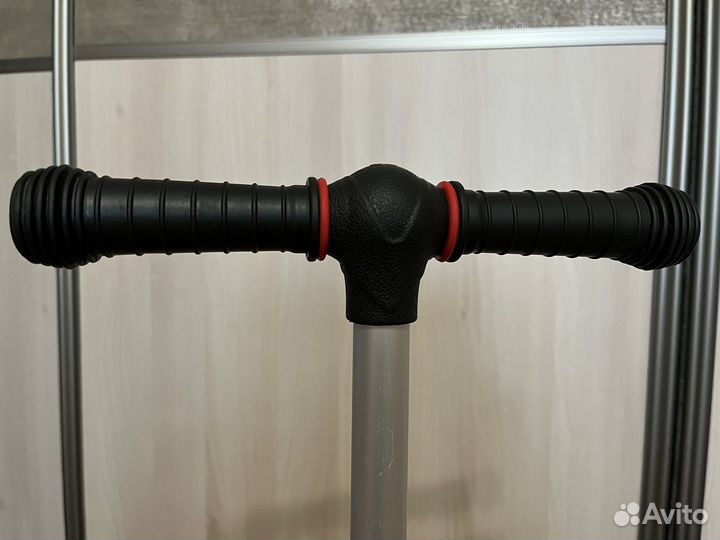 Самокат трёхколёсный 