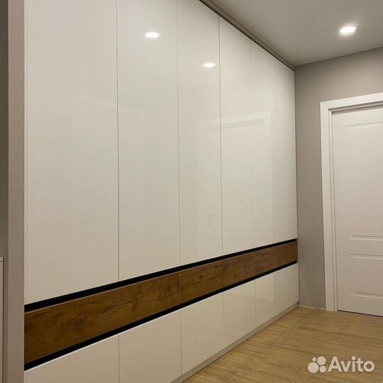 Шкафы купе на заказ. Под ключ