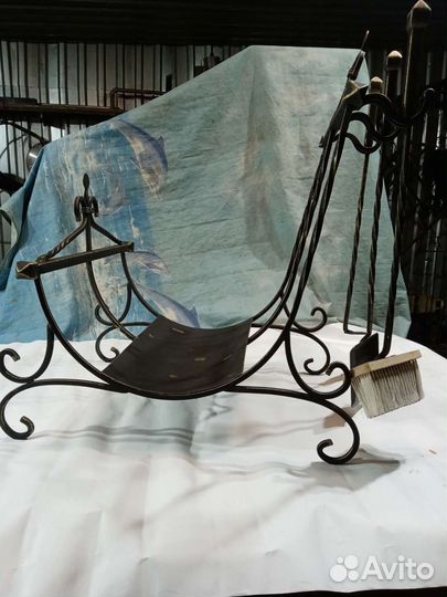 Дровница кованая