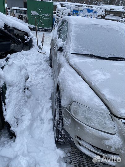 Volkswagen Touareg 2004г мотор 2,5td по запчастям