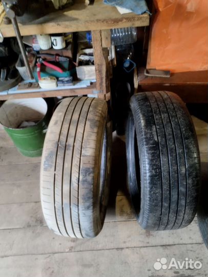 Goodyear UltraGrip R18