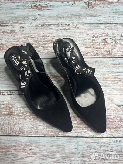 Туфли женские 35 размер