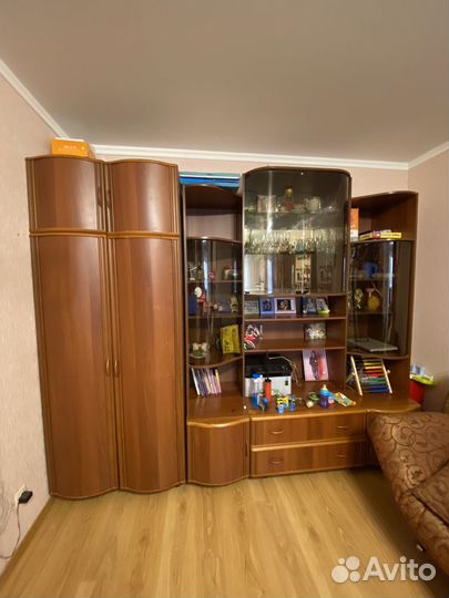 Стенка сервант