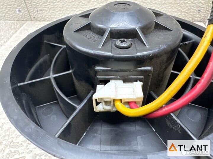 Мотор печки передний nissan serena