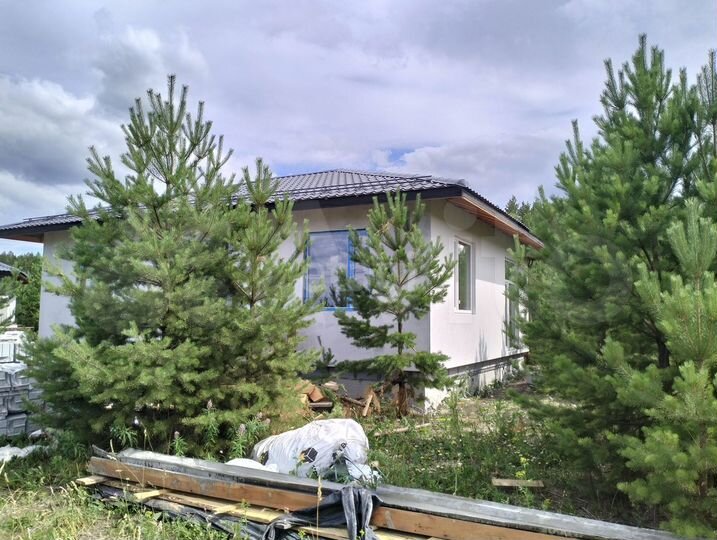 Дом 69 м² на участке 7,7 сот.